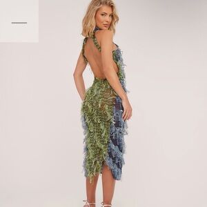 HALTERNECK OPEN BACK DETAIL TEXTURED MIDAXI